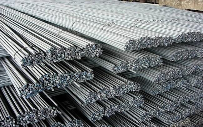 Bảng tra mác thép cơ bản hiển thị các ký hiệu và thông số kỹ thuật của các loại thép thông dụng, rất hữu ích cho ngành xây dựng và sản xuất.